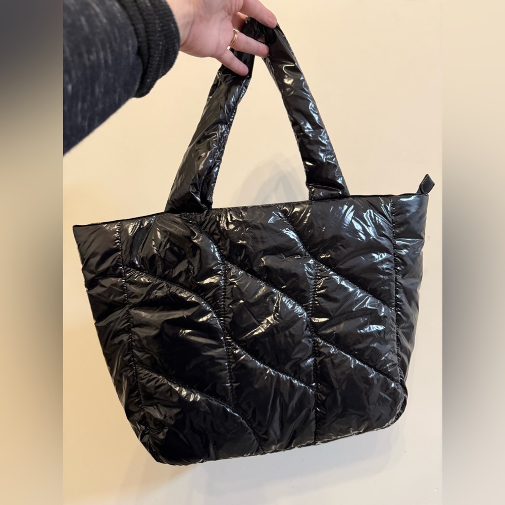 Franco Sarto Dayah tote. NWOT